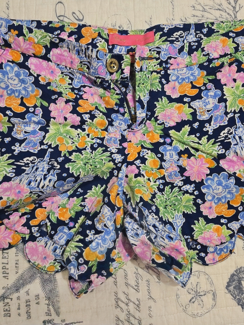 Lilly Pulitzer Navy Floral Scalloped Women’s Shorts